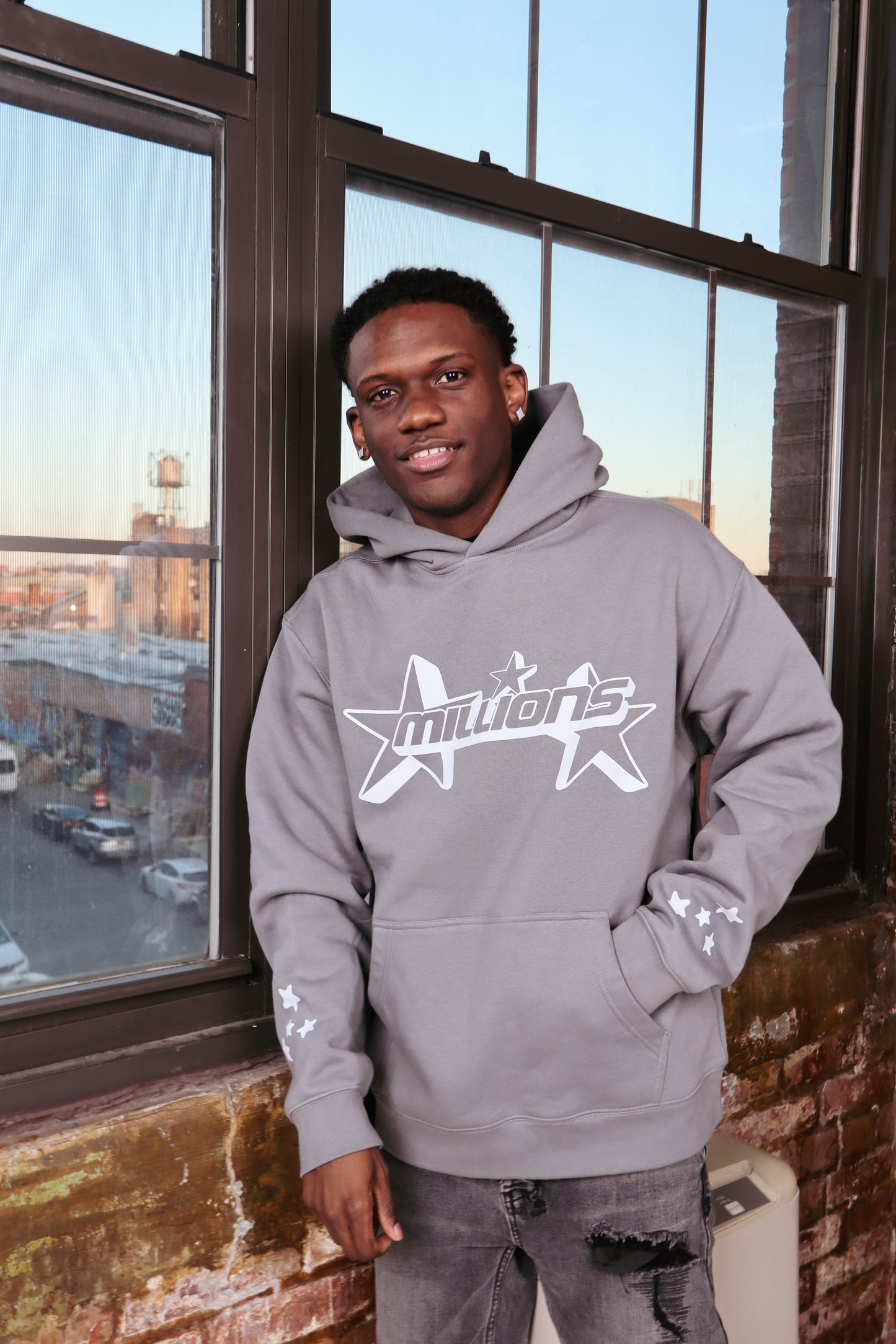 Millions gray pullover hoodie